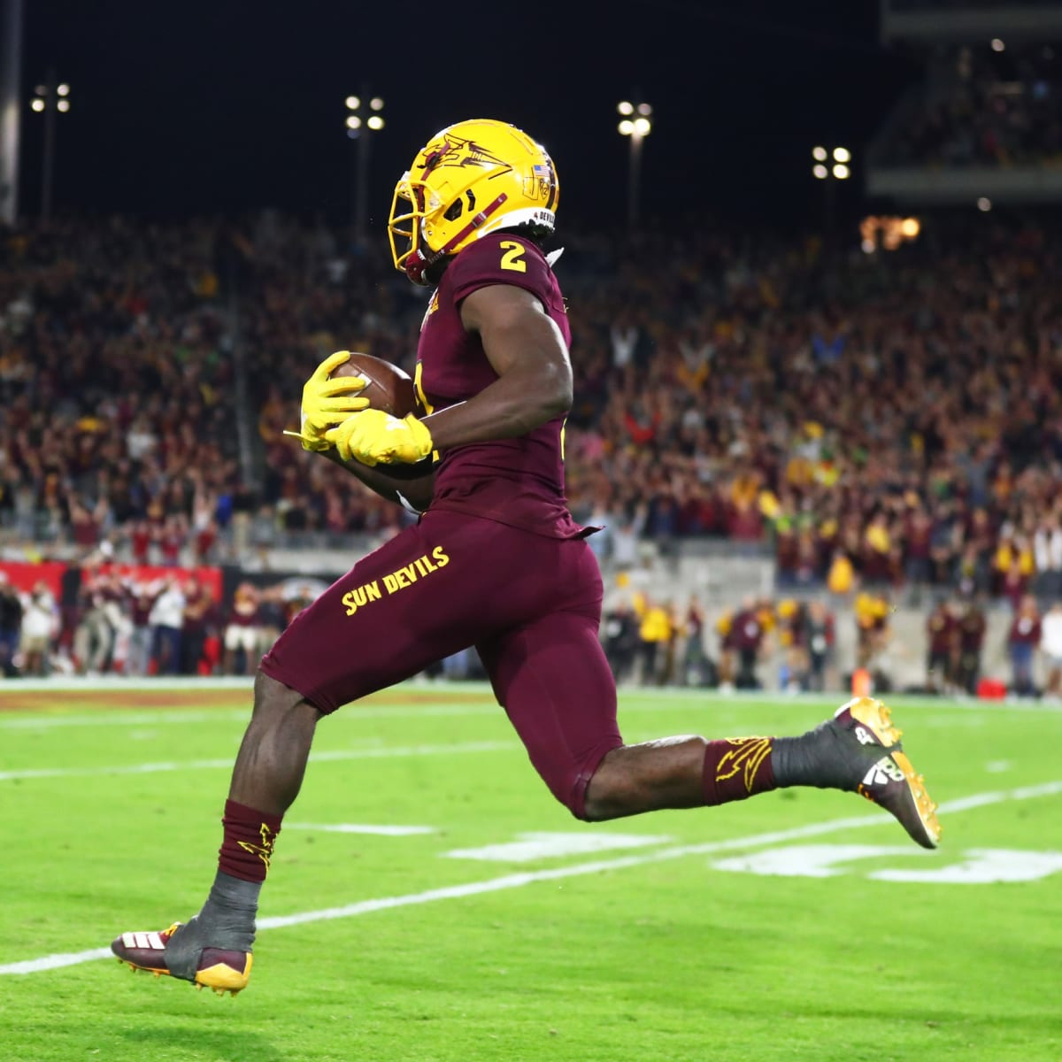 ASU QB Jayden Daniels, WR Brandon Aiyuk pick up national honors