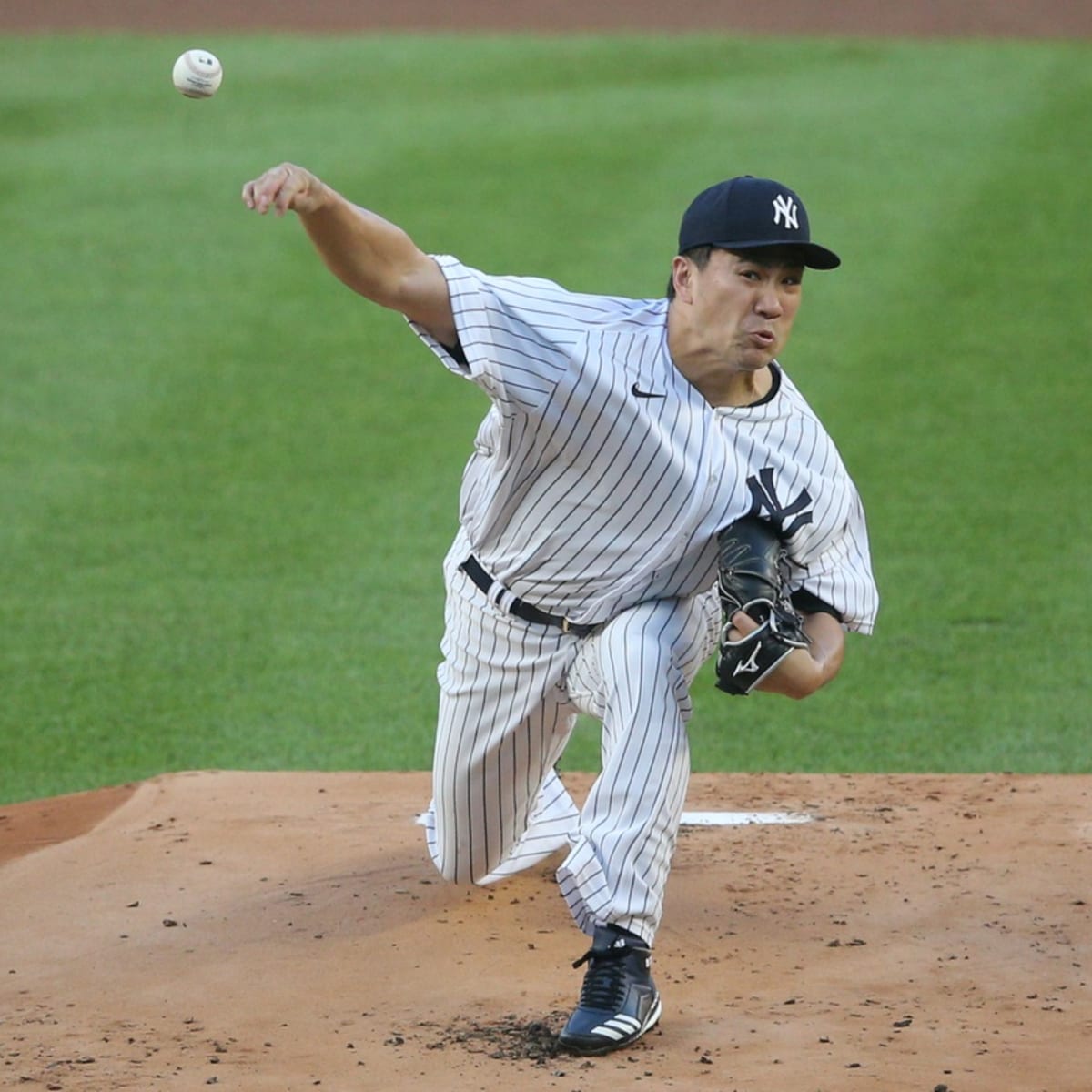 Will Yankees' starter Masahiro Tanaka remain in pinstripes? - Beyond the  Box Score