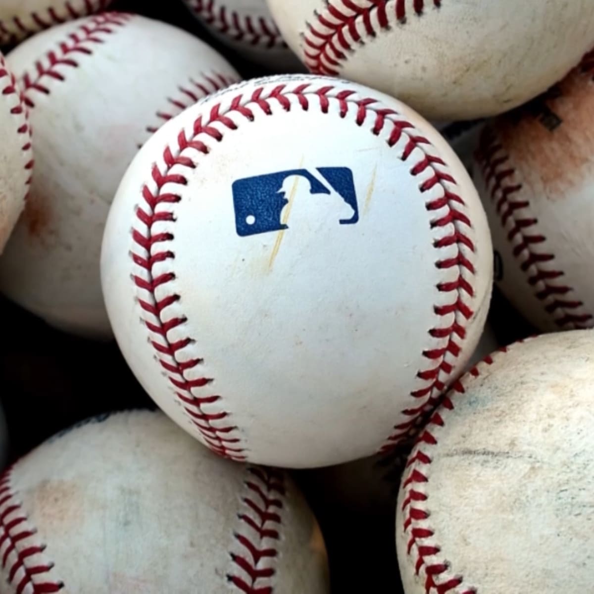 Reports: MLB proposes delayed 2021 season with expanded playoffs