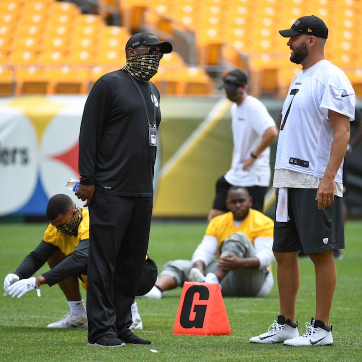 It's Been A Heck Of A Ride': Mike Tomlin Reflects On Past 15 Years With Ben  Roethlisberger - Steelers Depot