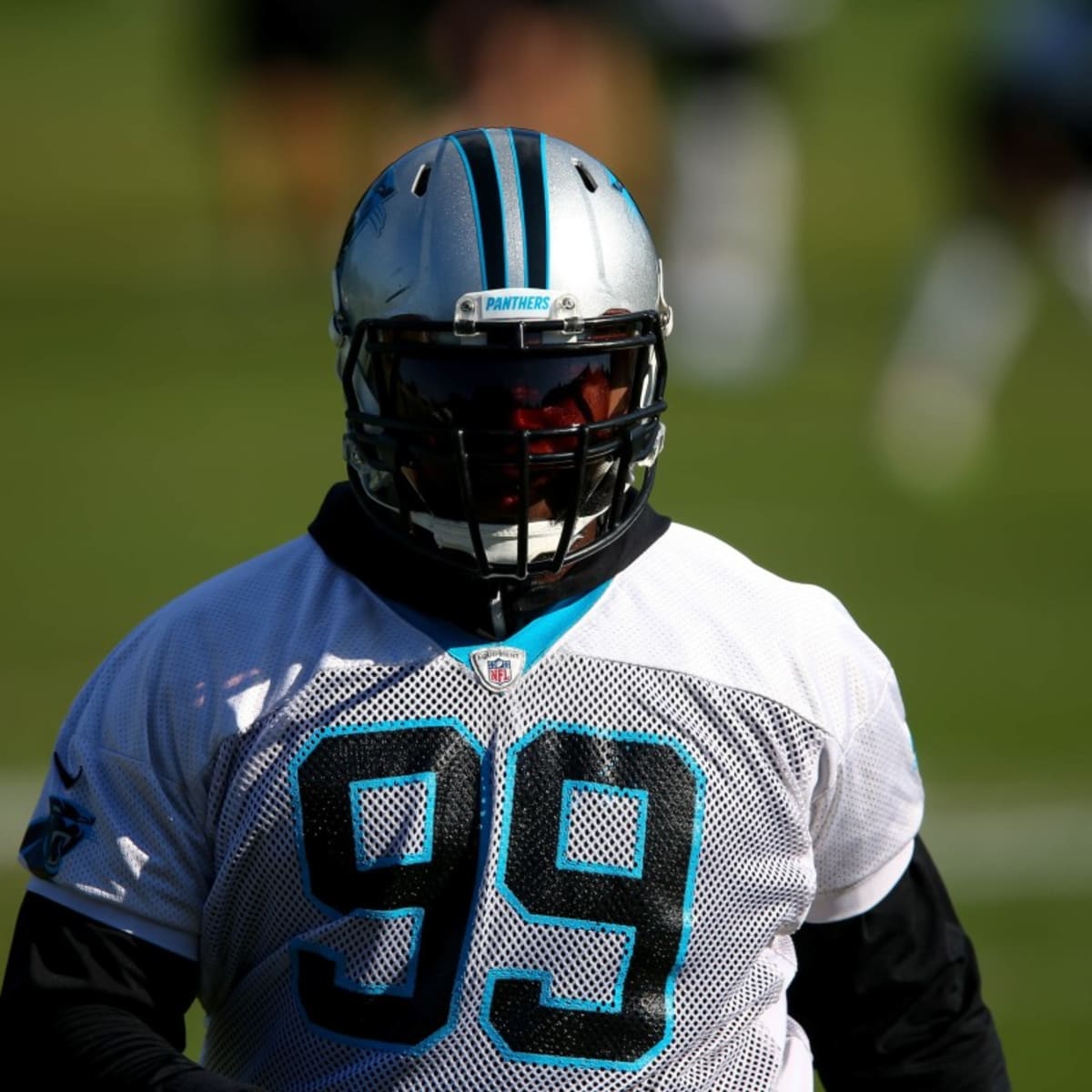 Carolina Panthers DT Kawann Short, DE Yetur Gross-Matos out Sunday - ESPN