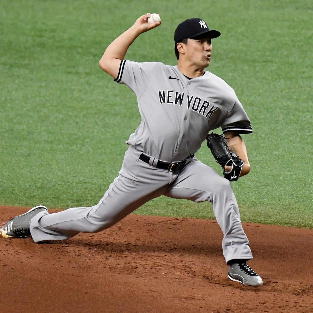 Will Yankees' starter Masahiro Tanaka remain in pinstripes? - Beyond the  Box Score