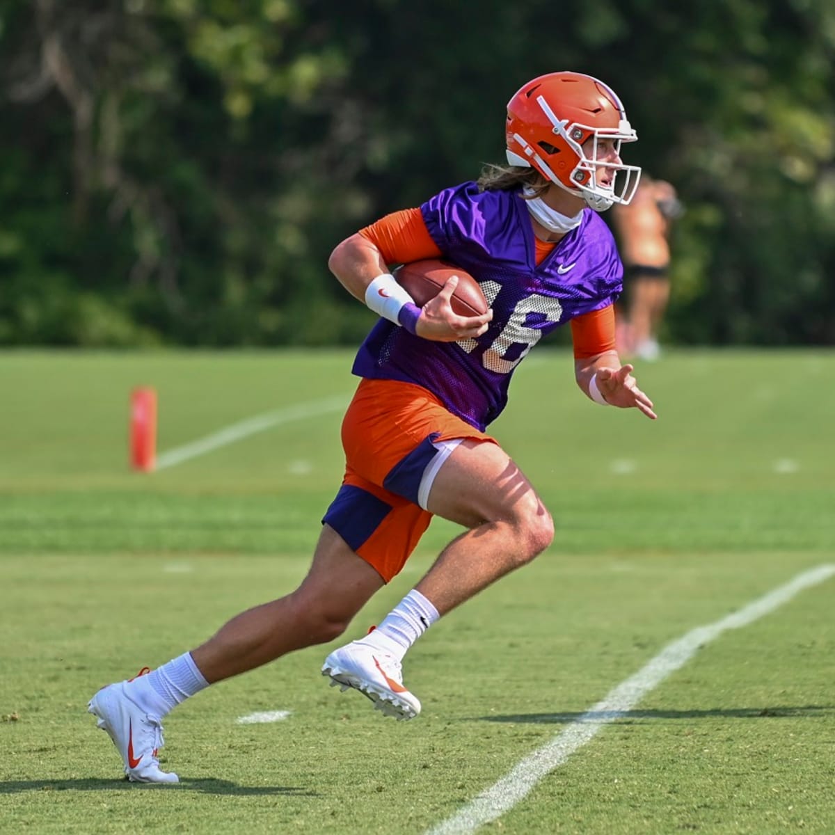 Clemson QB Trevor Lawrence enters spring as sport's biggest star