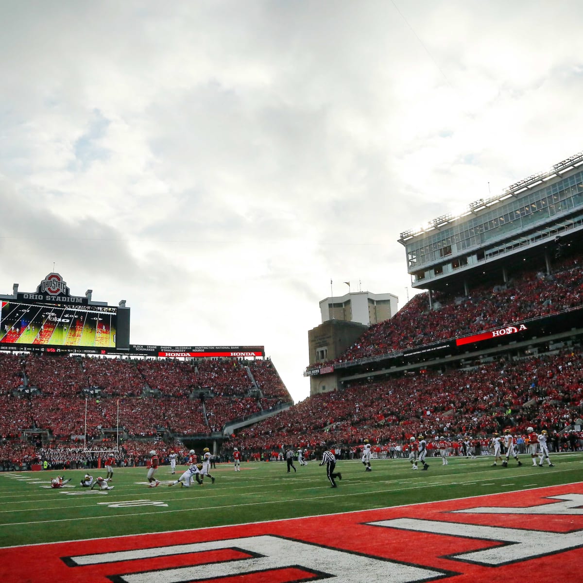 Ohio State Football Trivia Scarlet Gray In The 2010 S Sports Illustrated Ohio State Buckeyes News Analysis And More