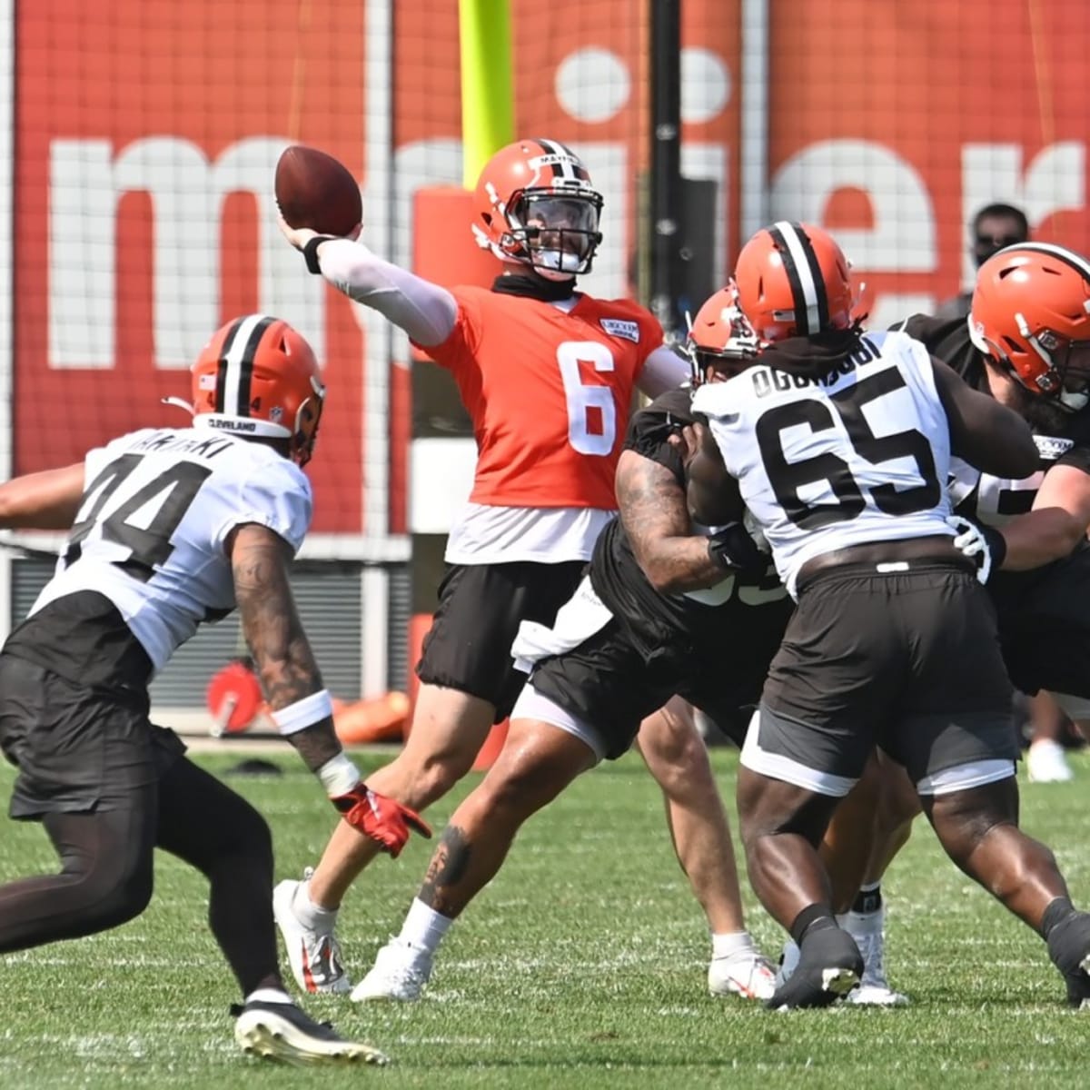 Notebook: Baker Mayfield taking ownership on offense