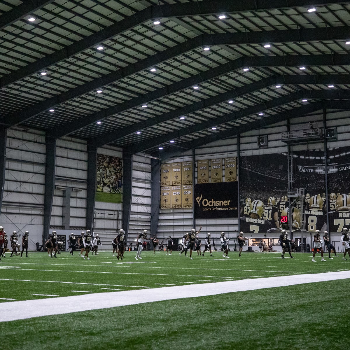 Taysom Hill signing autographs at Saints training camp. : r/Saints