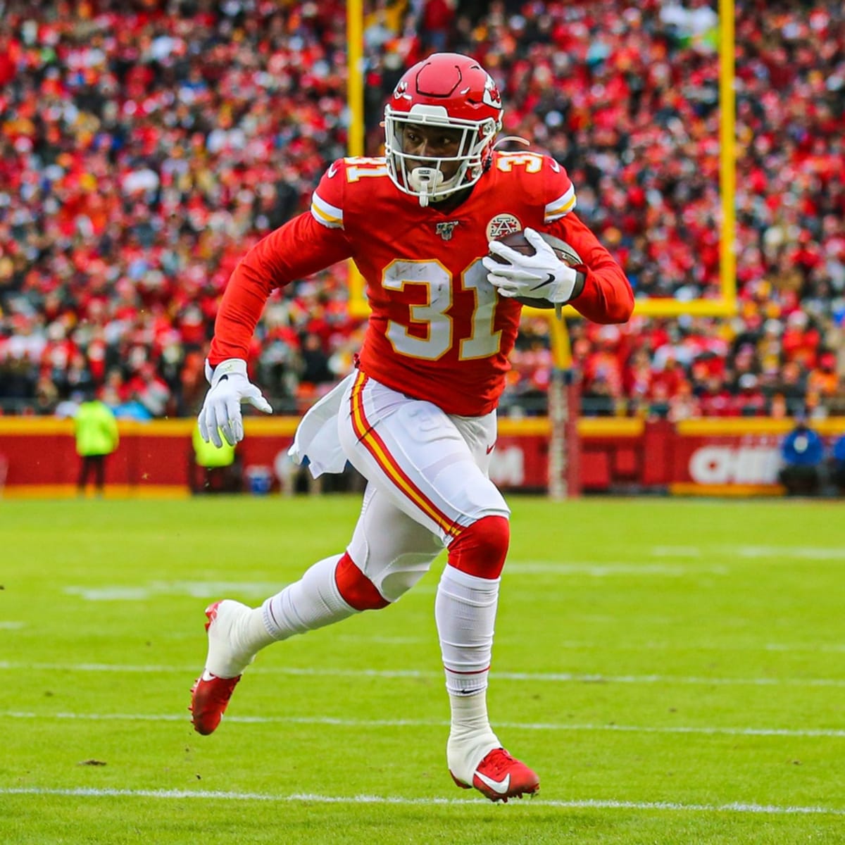 Clyde Edwards-Helaire injury: Breaking down Chiefs RB depth chart, backups  for fantasy football - DraftKings Network