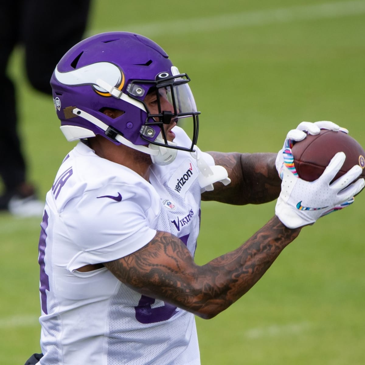 Vikings Receivers Stefon Diggs and Adam Thielen Have Dominated Packers -  Sports Illustrated Minnesota Vikings News, Analysis and More