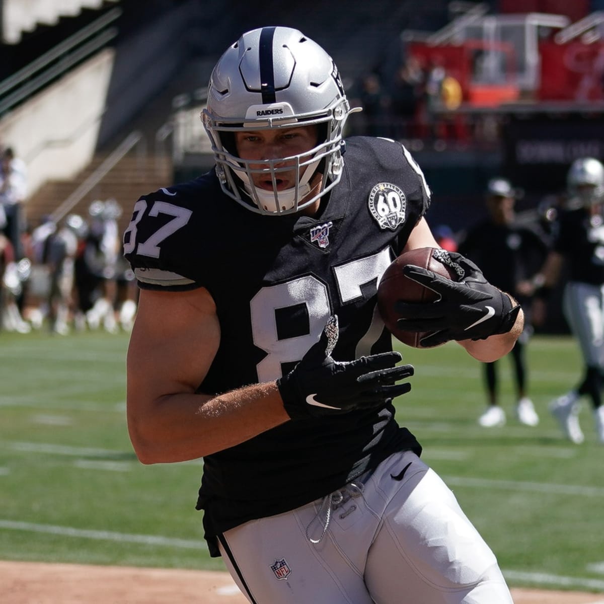 Las Vegas Raiders tight end Foster Moreau (87) prepares to spike