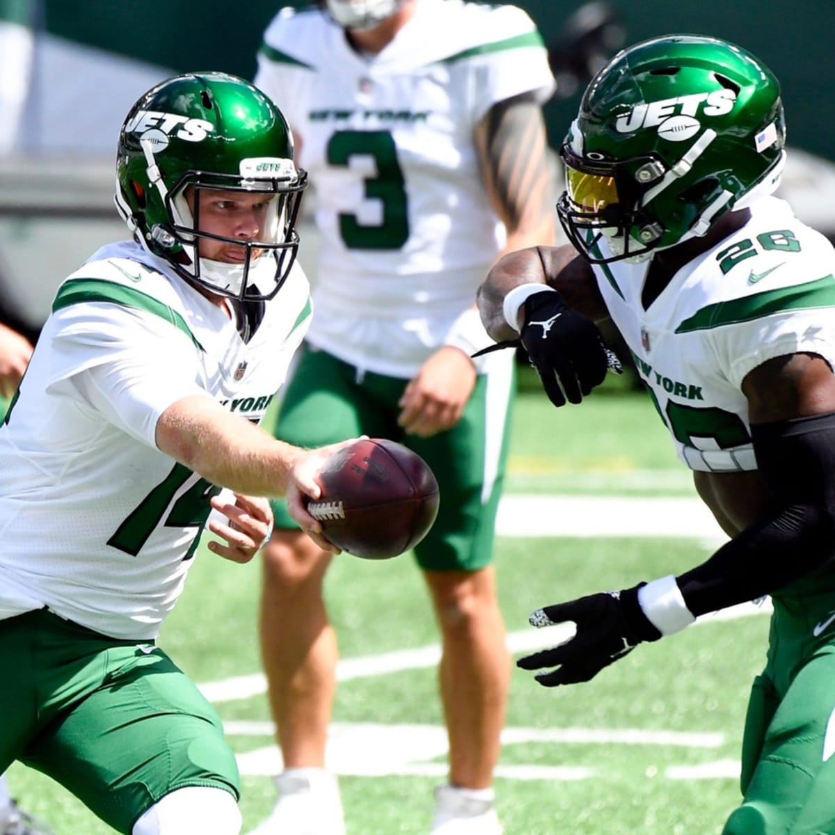 KC Chiefs torch NY Jets, 35-9, on another tough day for Sam Darnold