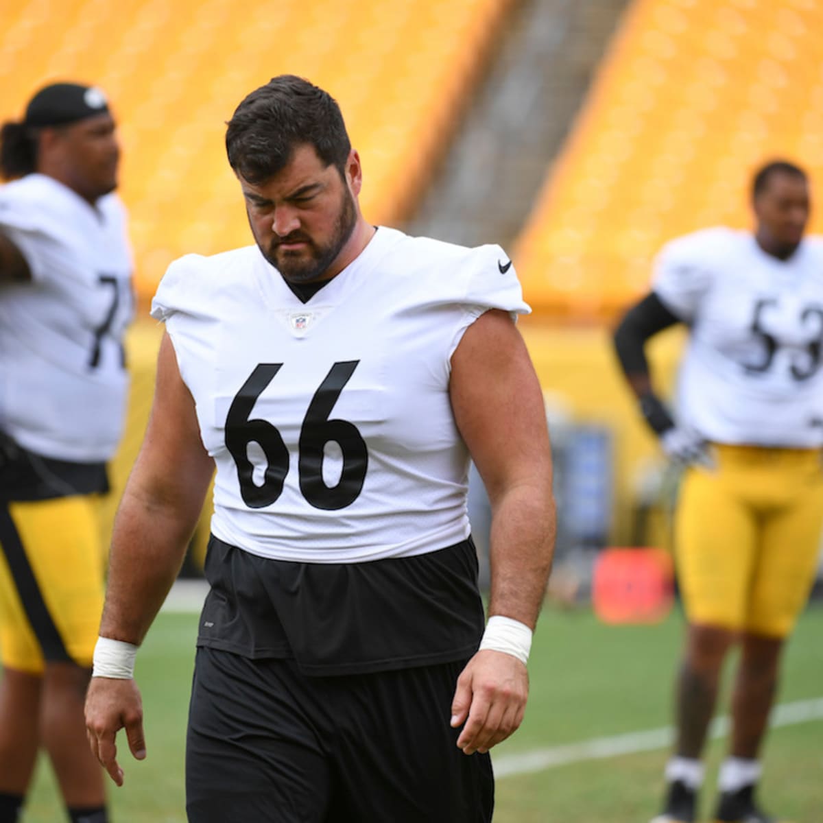 Pittsburgh Steelers Released David DeCastro for 'Non-Football Injury' -  Sports Illustrated Pittsburgh Steelers News, Analysis and More