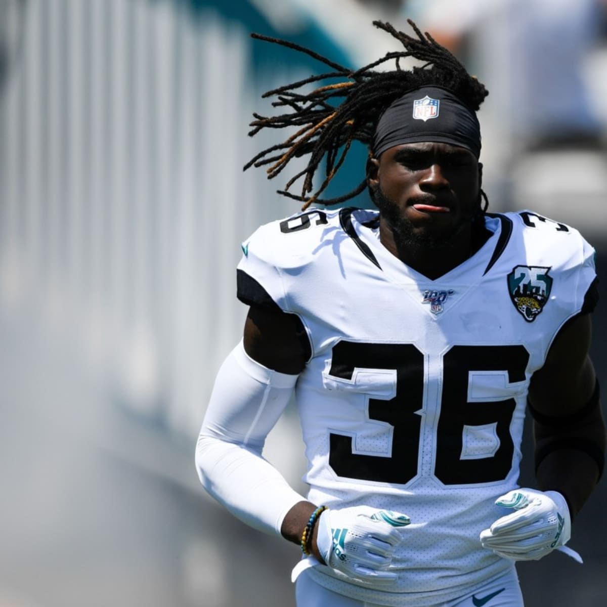 Cleveland Browns acquire Jacksonville Jaguars safety Ronnie Harrison