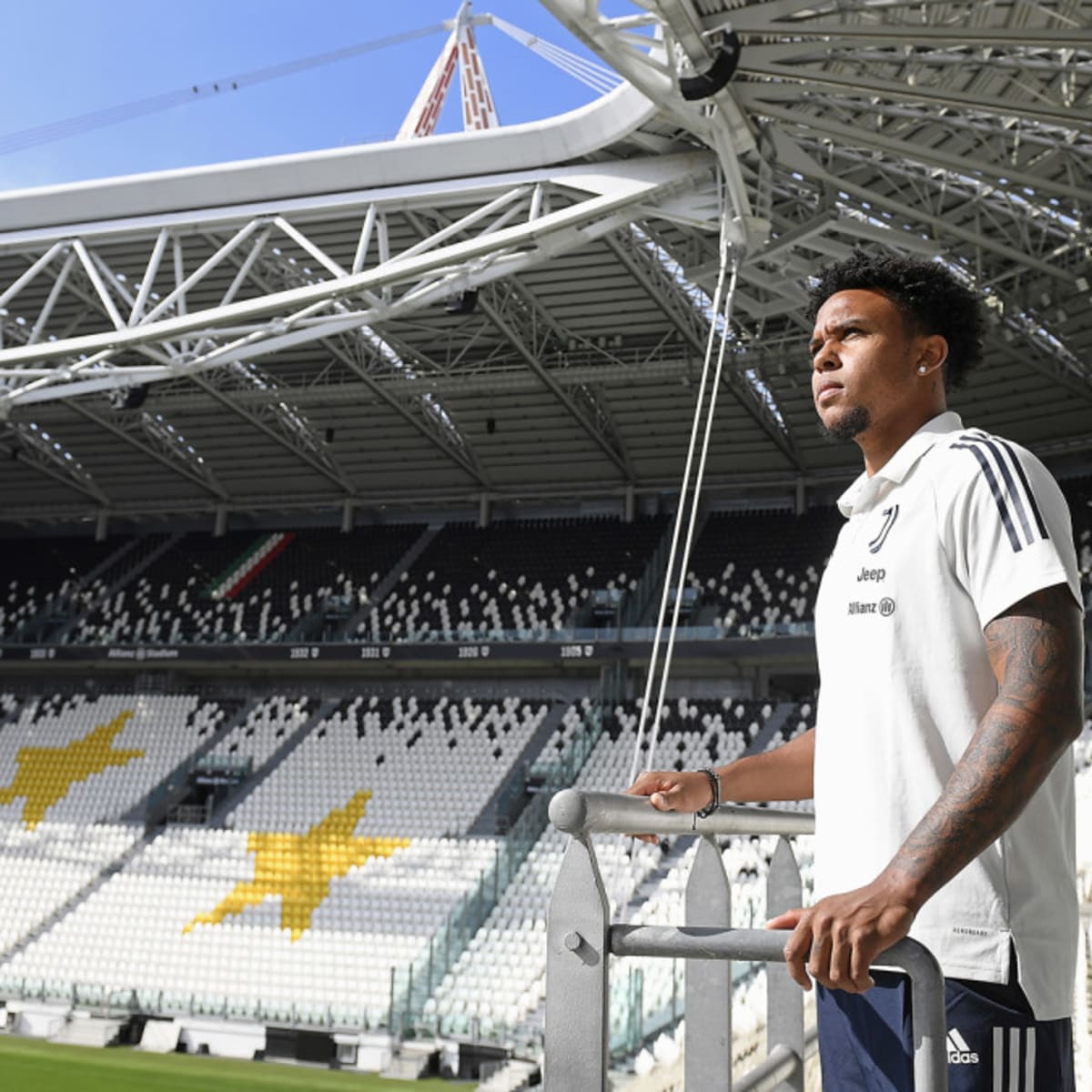 WESTON MCKENNIE TOUCHES DOWN IN TURIN!