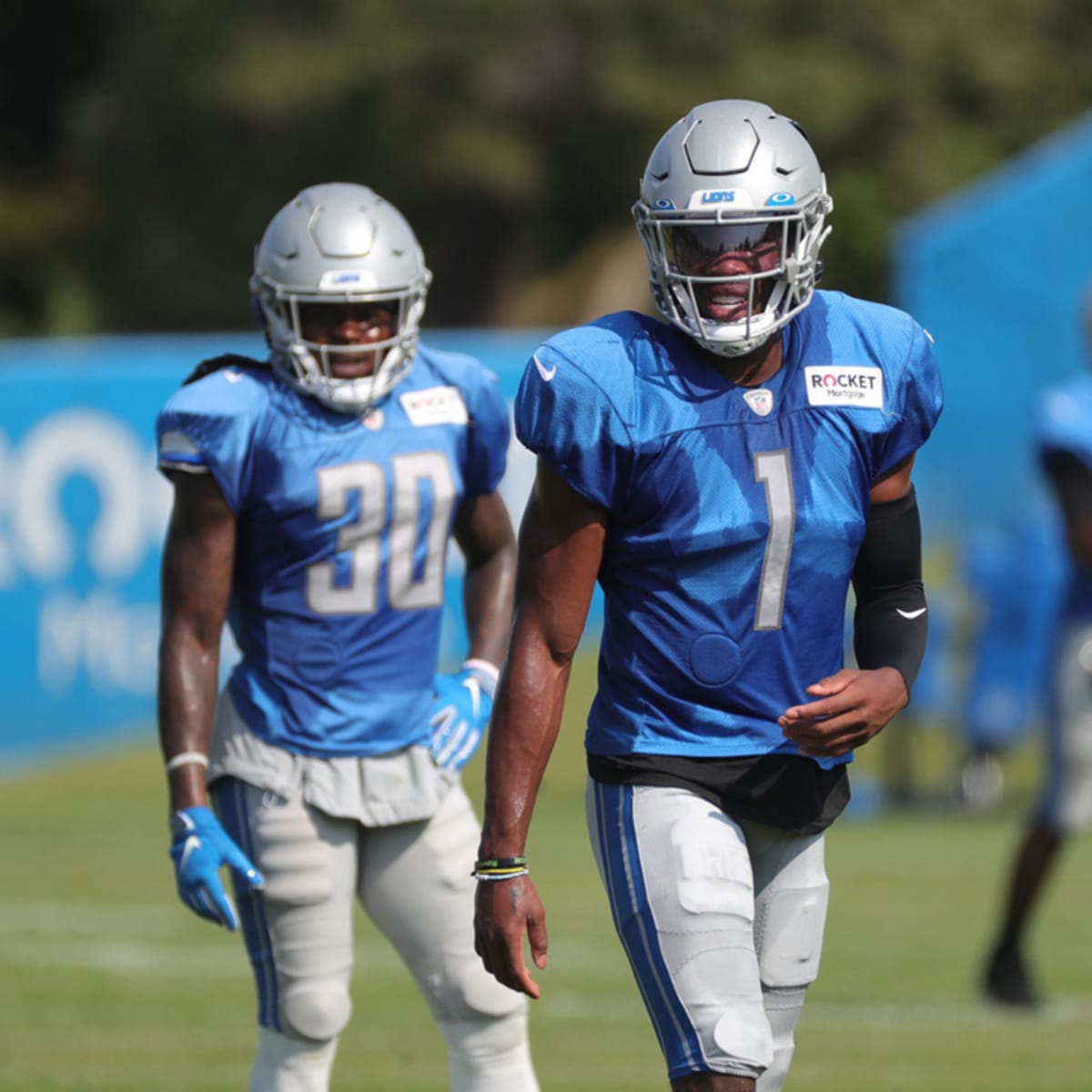 Snap counts, PFF grades: Lions CB Will Harris delivers in relief of Amani  Oruwariye 