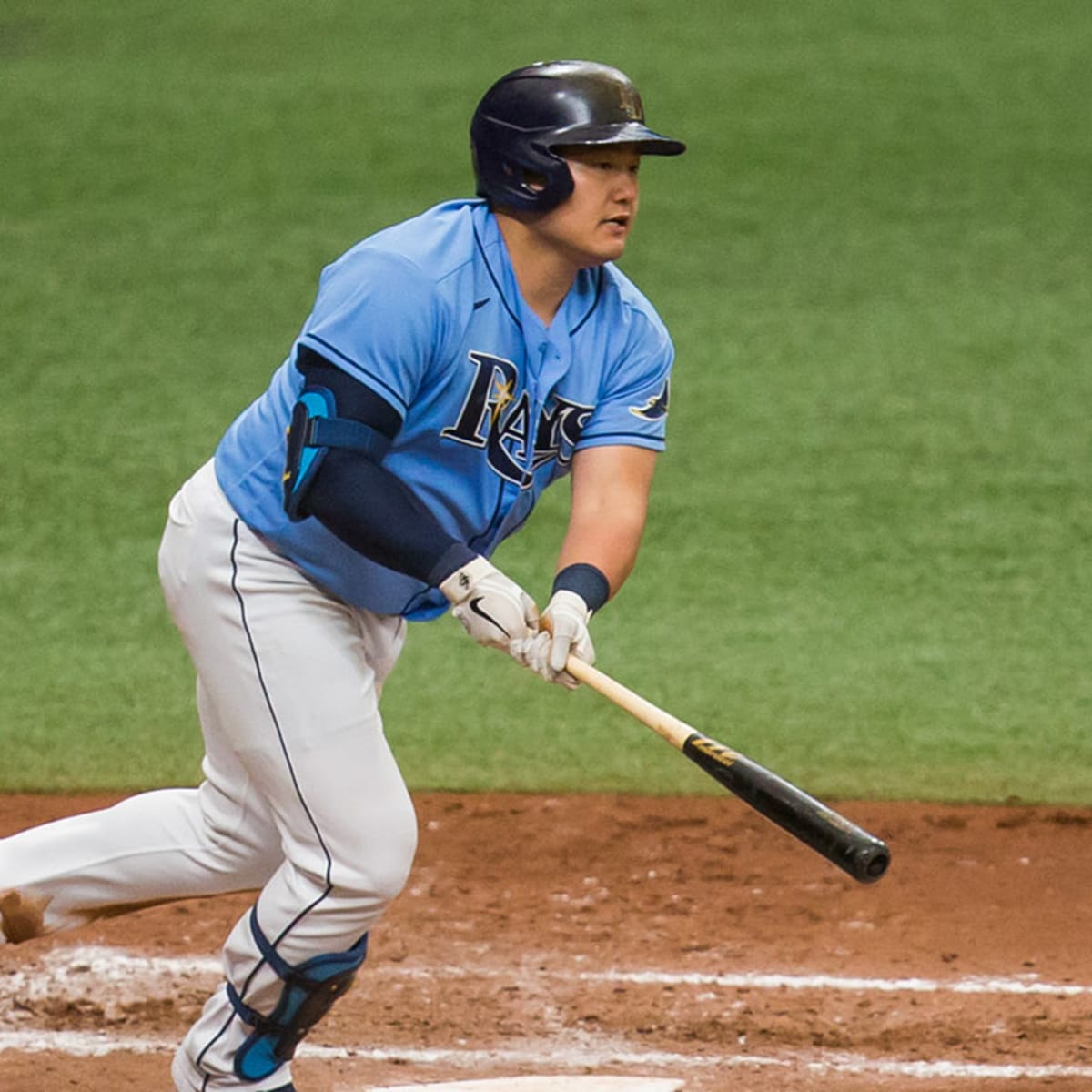 Tampa Bay Rays roster heavy with right-handed hitters