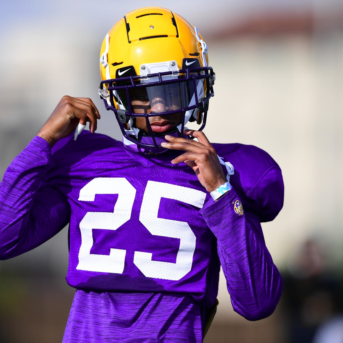 Jabril Cox - 4-3 Outside Linebacker LSU Tigers Scouting Report