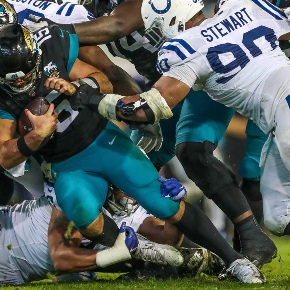 Jacksonville Jaguars blank Indianapolis Colts in home opener