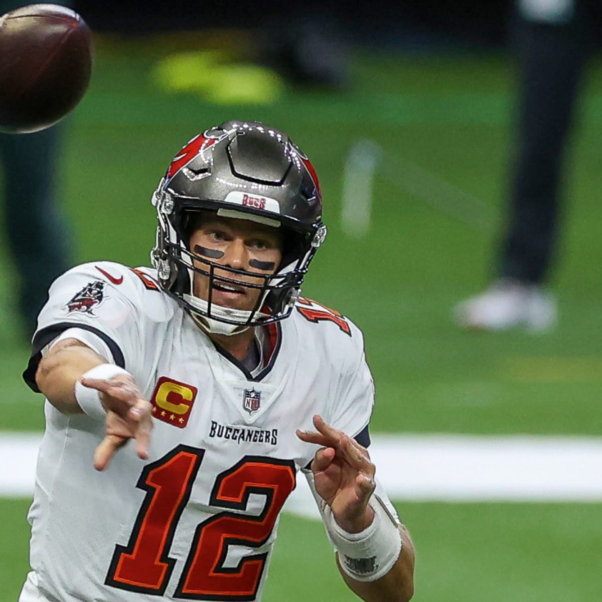 WATCH: Tom Brady reacts to Bucs' epic last-second win vs. Rams