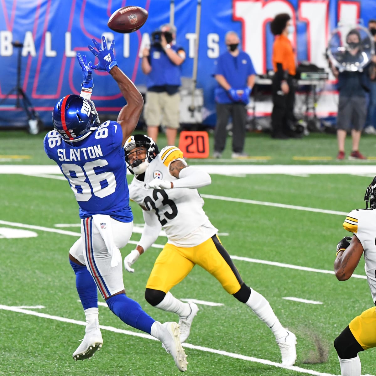 NY Giants lose season opener, 26-16, to Pittsburgh Steelers in empty  MetLife Stadium 