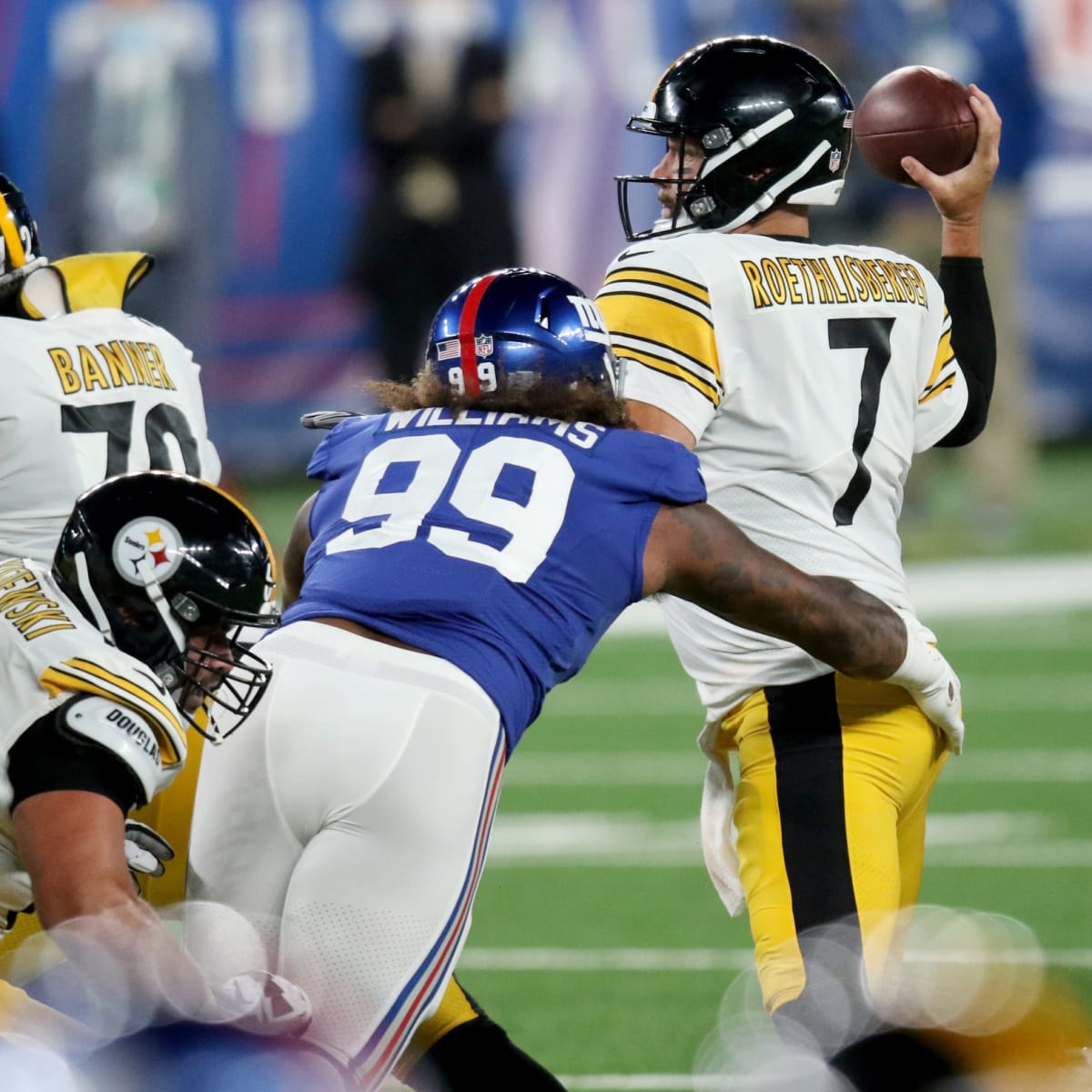 Defense, Snell, Big Ben carry Steelers over Giants, 26-16