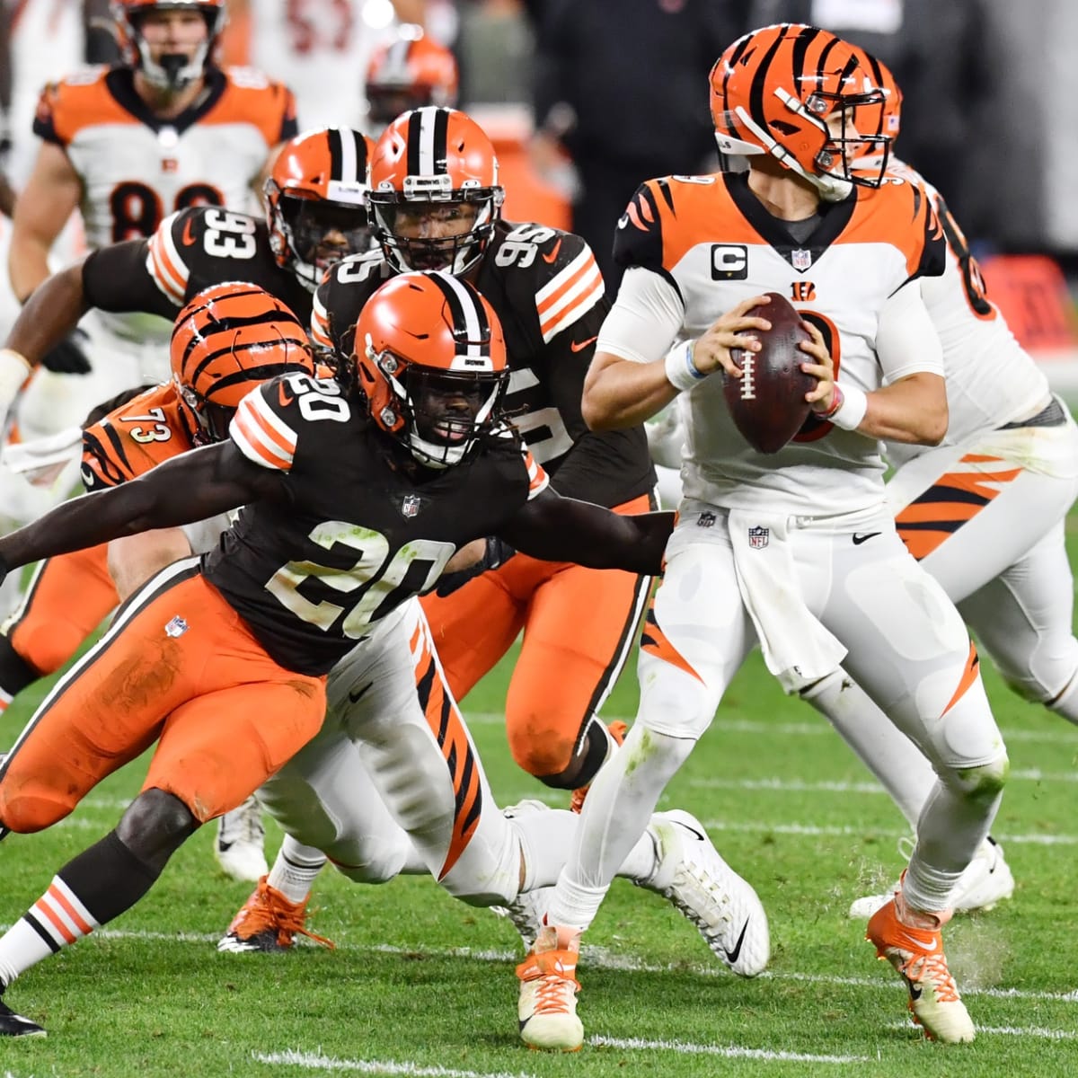 The Bengals fall to the Browns, 35-30, despite Joe Burrow's three