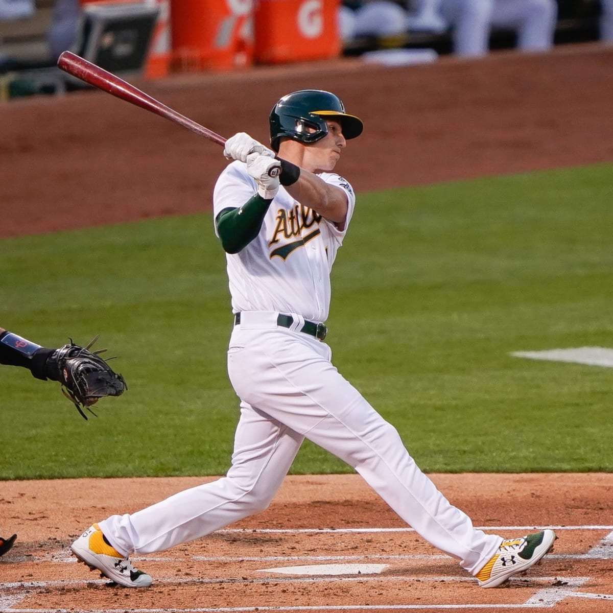 Tarp Catch: Jake Lamb is now officially an Oakland A's third baseman -  Athletics Nation