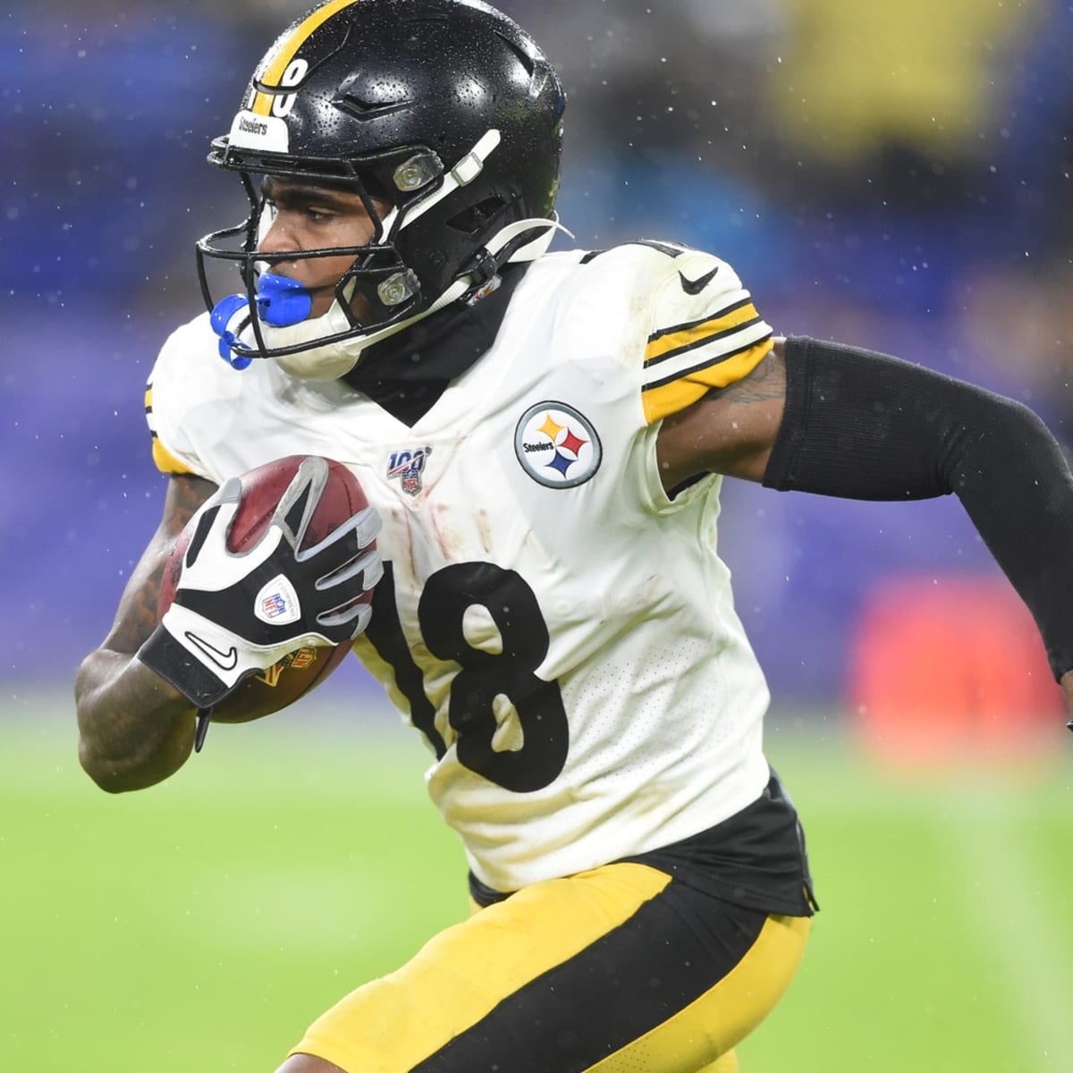 Pittsburgh Steelers wide receiver Diontae Johnson runs against the Tampa  Bay Buccaneers during an NFL football game at Acrisure Stadium, Sunday, Oct.  16, 2022 in Pittsburgh. (Winslow Townson/AP Images for Panini Stock