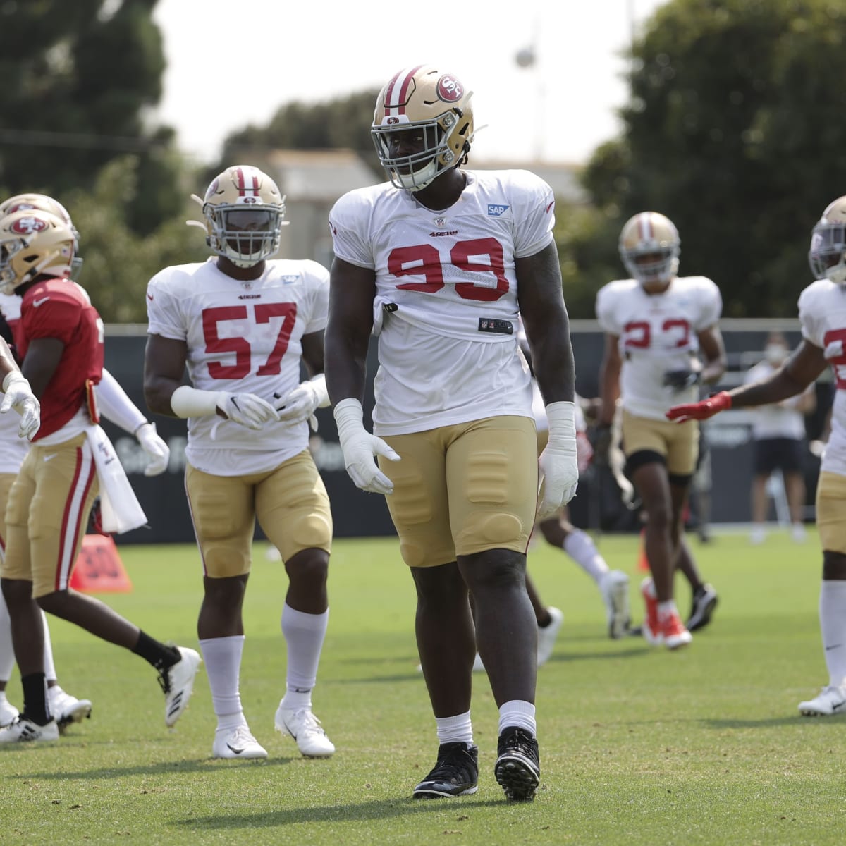 When will the 49ers Start Javon Kinlaw? - Sports Illustrated San