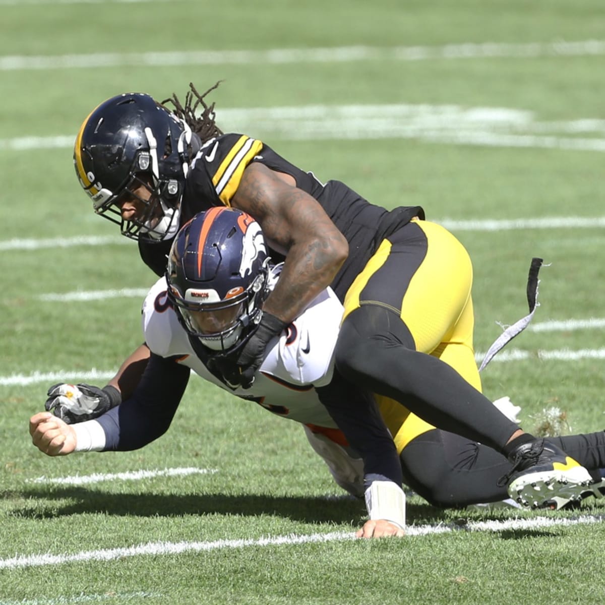 Steelers knock out Lock, hold off Driskel, Broncos 26-21