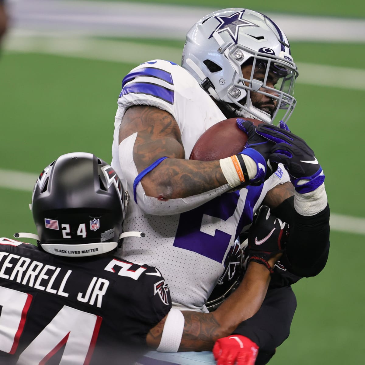 Atlanta Falcons cornerback A.J. Terrell (24) runs during an NFL football  game against the Washington Commanders, Sunday, November 27, 2022 in  Landover. (AP Photo/Daniel Kucin Jr Stock Photo - Alamy