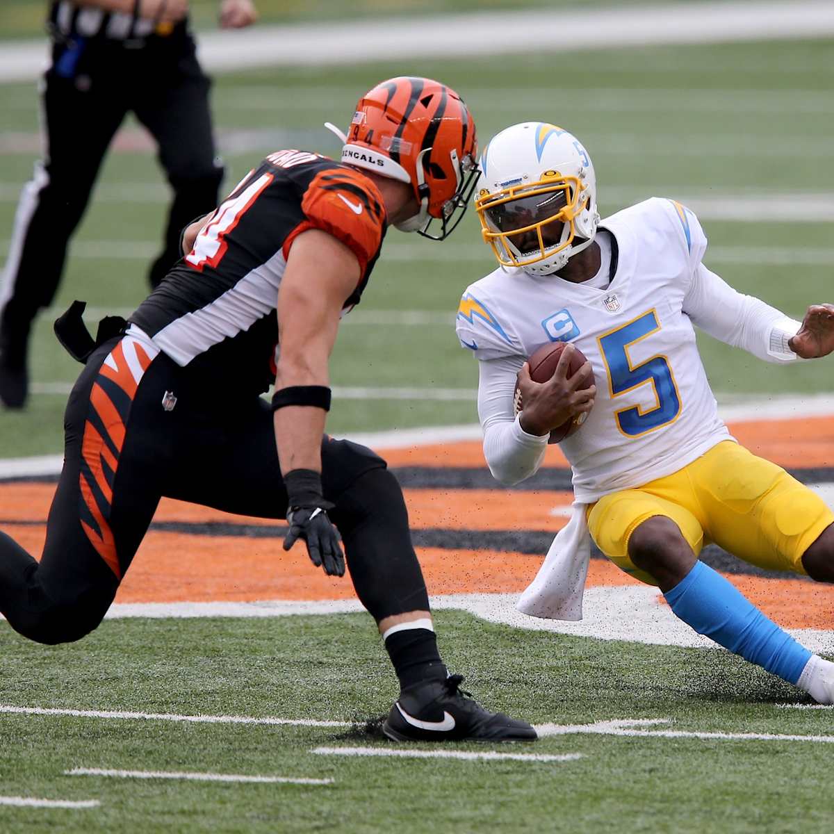 Chargers' Doctor Accidentally Punctured Tyrod Taylor's Lung Before Kickoff  