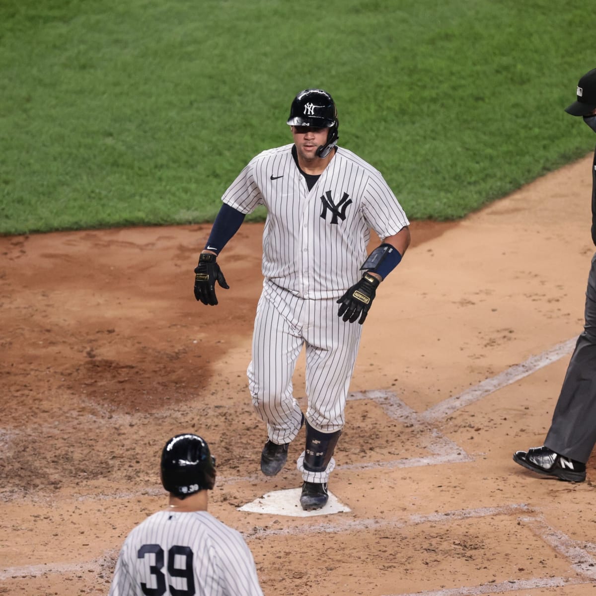 Yankees bench slumping Gary Sanchez for playoff opener against