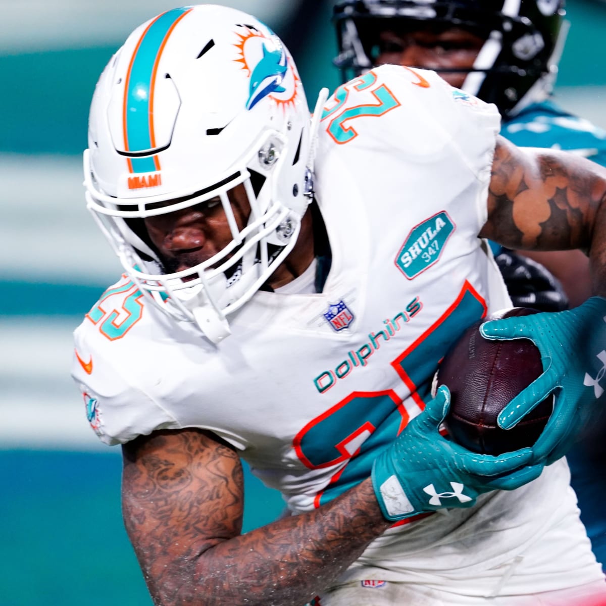 Pro Bowl cornerback Xavien Howard is excited to play for Vic