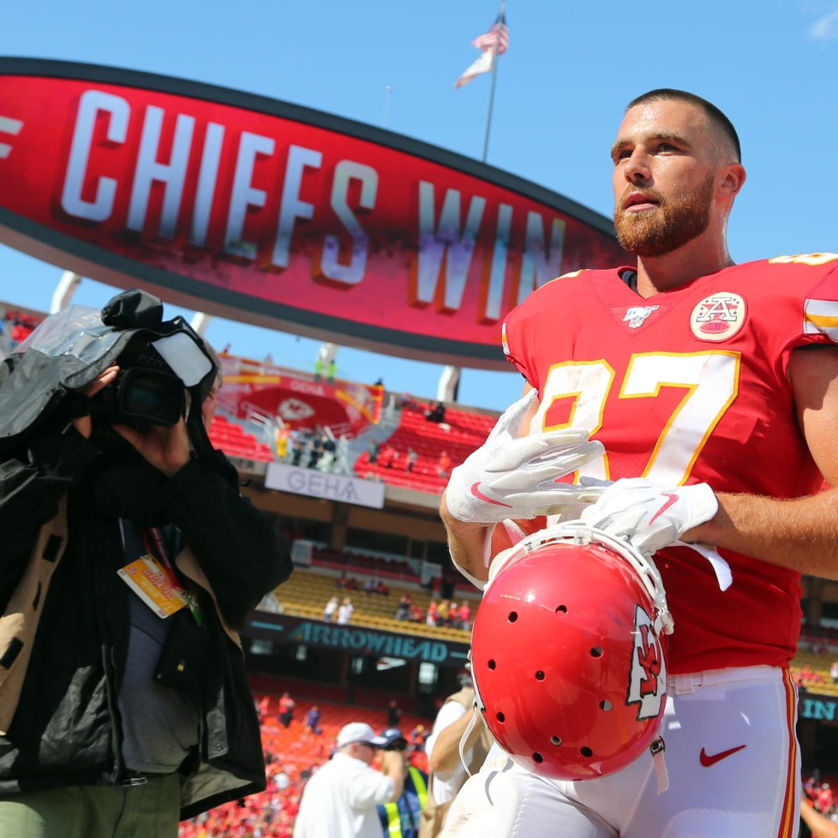 Travis Kelce - Chiefs - 2020 Man of the year nominee