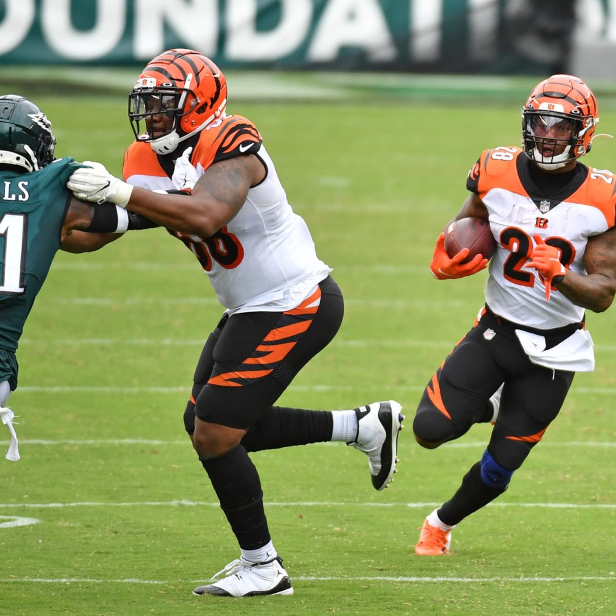 Updates on Joe Burrow, Joe Mixon injuries: Bengals injury roundup - Cincy  Jungle