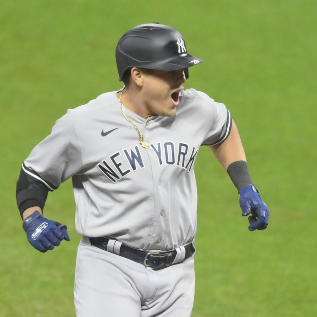 Yankees, Gio Urshela Agree to One-Year Deal - Sports Illustrated NY Yankees  News, Analysis and More