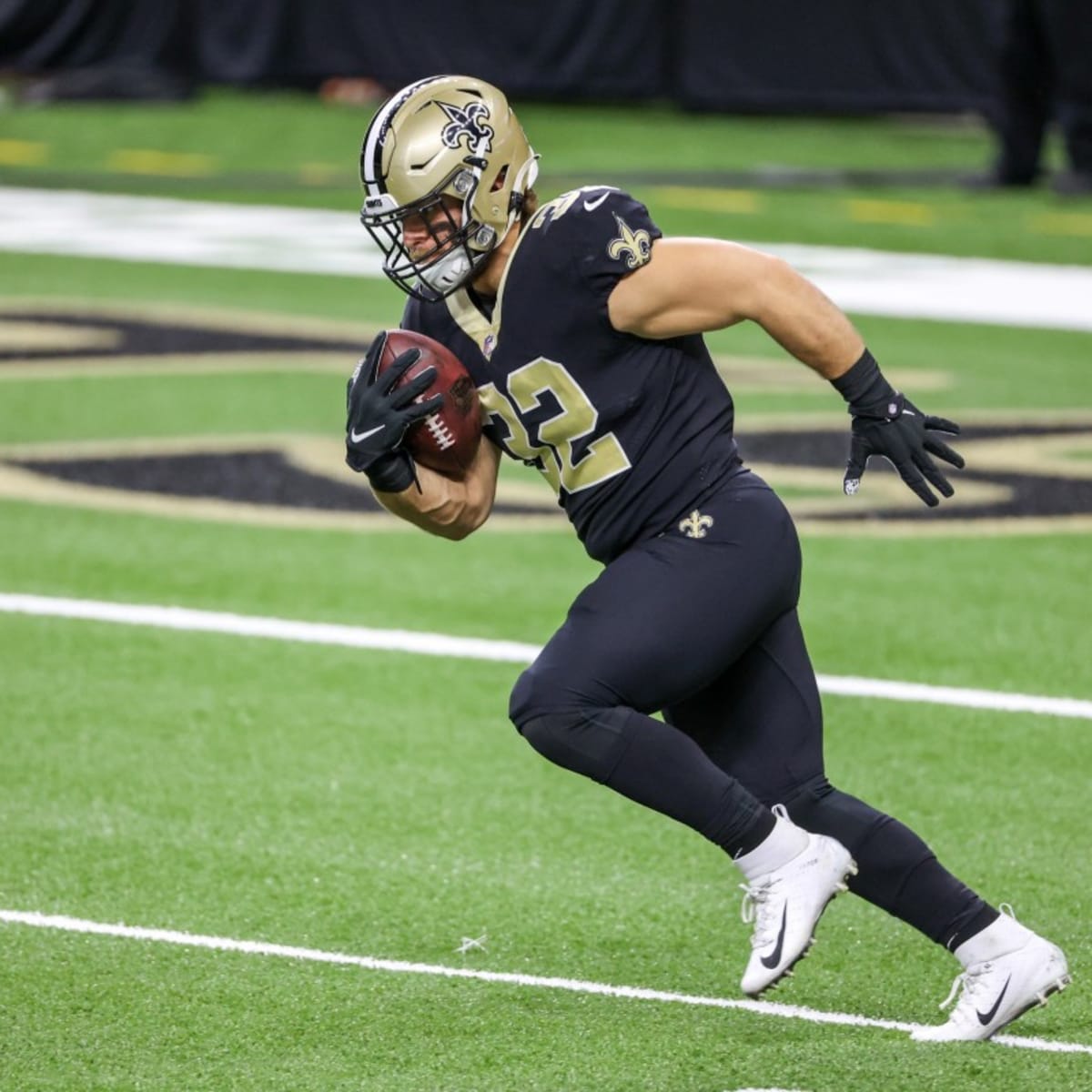 REPORT: New Orleans Saints player tests positive for COVID-19 on eve of  game with Detroit Lions