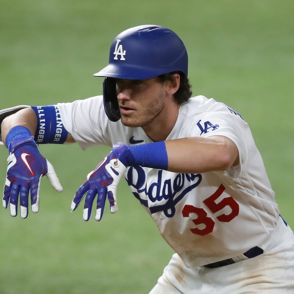 Complicated Cody Bellinger decision is a pivot point for Dodgers