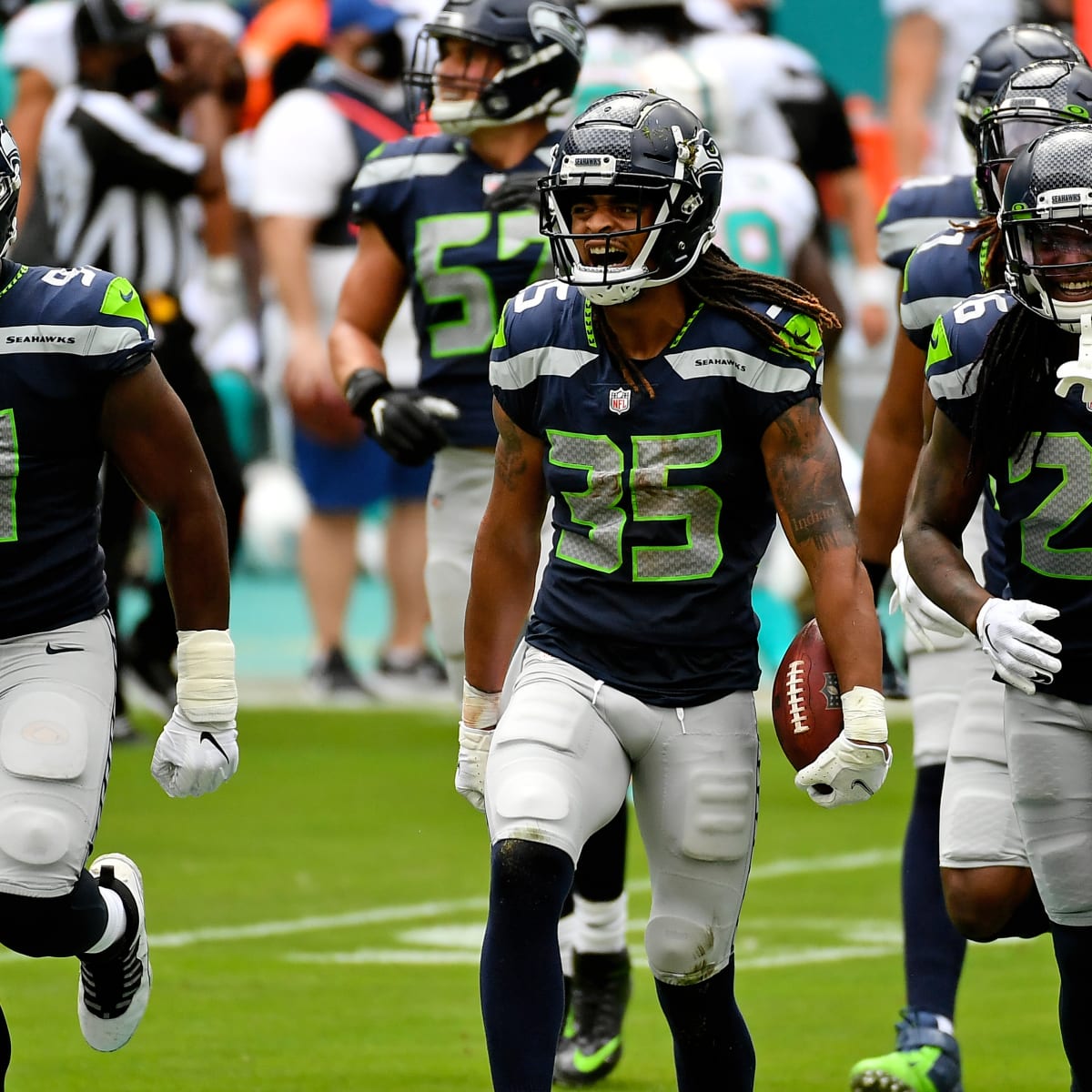 Seattle Seahawks Outlast Arizona Cardinals in Defensive Slugfest - Sports  Illustrated Seattle Seahawks News, Analysis and More