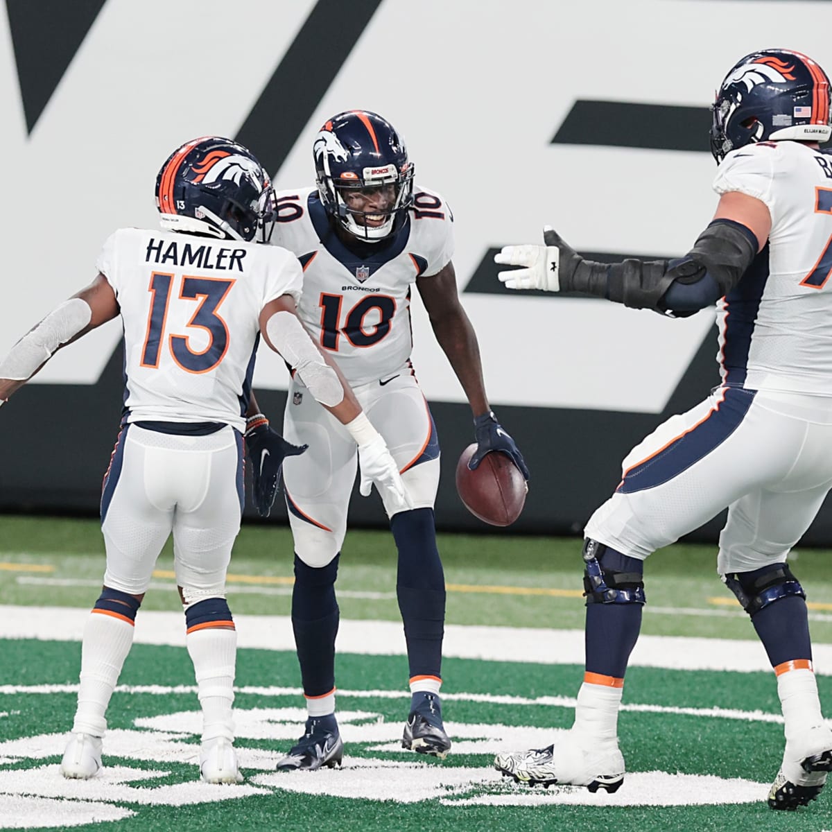 Denver Broncos Player Grades for 12-9 Loss to Indianapolis Colts - Sports  Illustrated Mile High Huddle: Denver Broncos News, Analysis and More