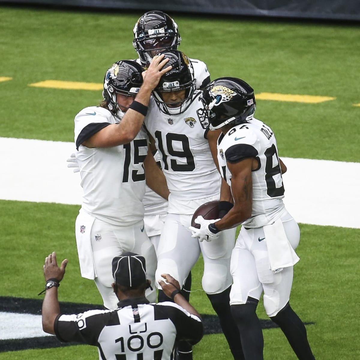 Jaguars Win AFC South: For Jacksonville, Saturday Was the Culmination of a  Lifetime - Sports Illustrated Jacksonville Jaguars News, Analysis and More