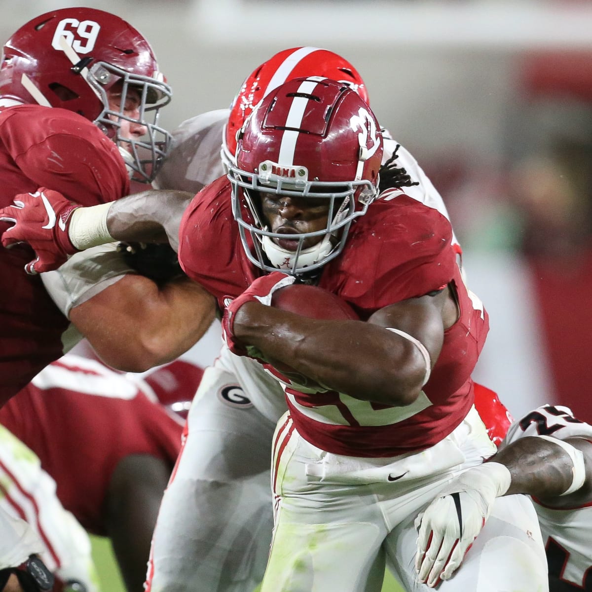 NFL's Najee Harris returns to Antioch High School for youth football camp, Sports