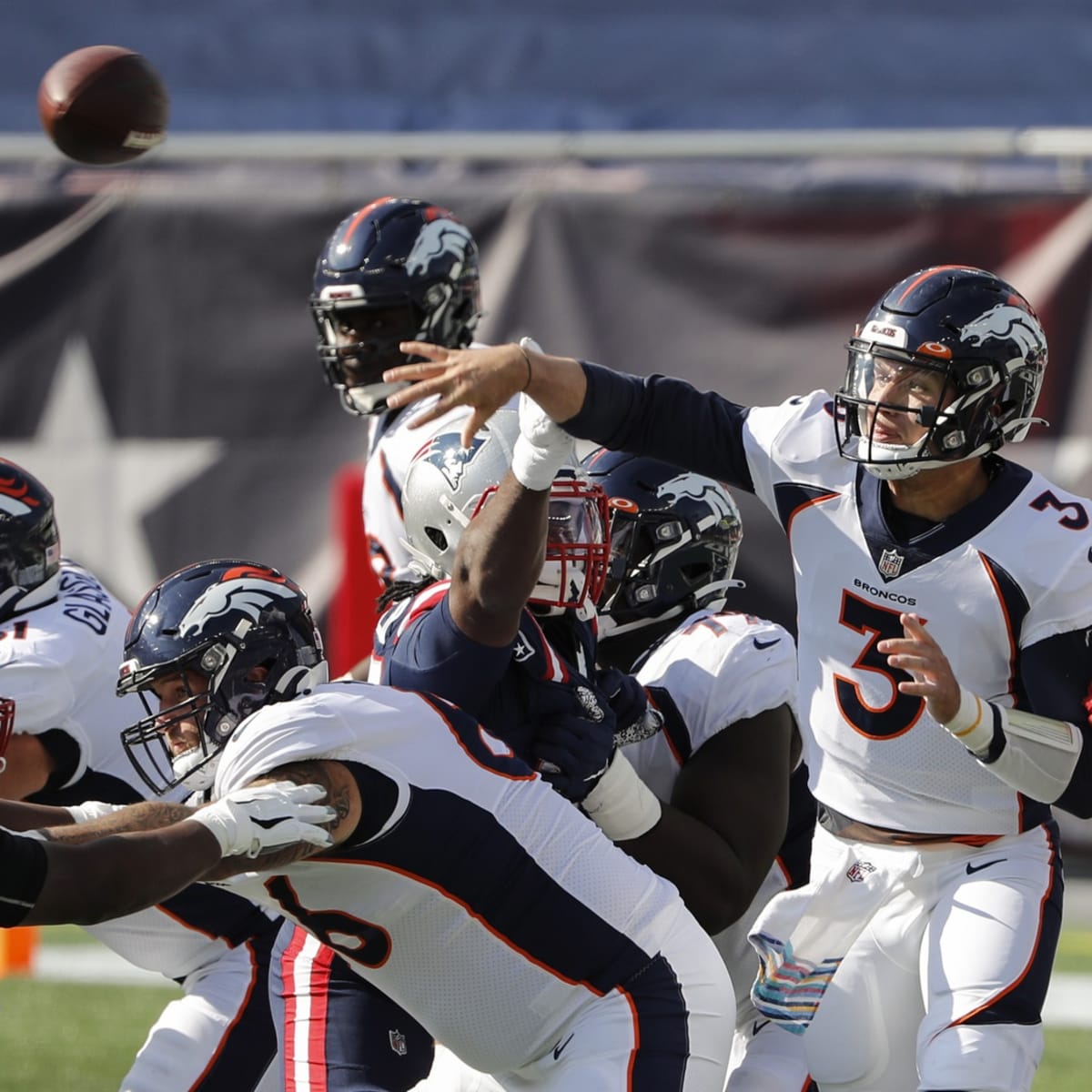 Brandon McManus sets Broncos' franchise record with six field goals in win  against Patriots – The Denver Post