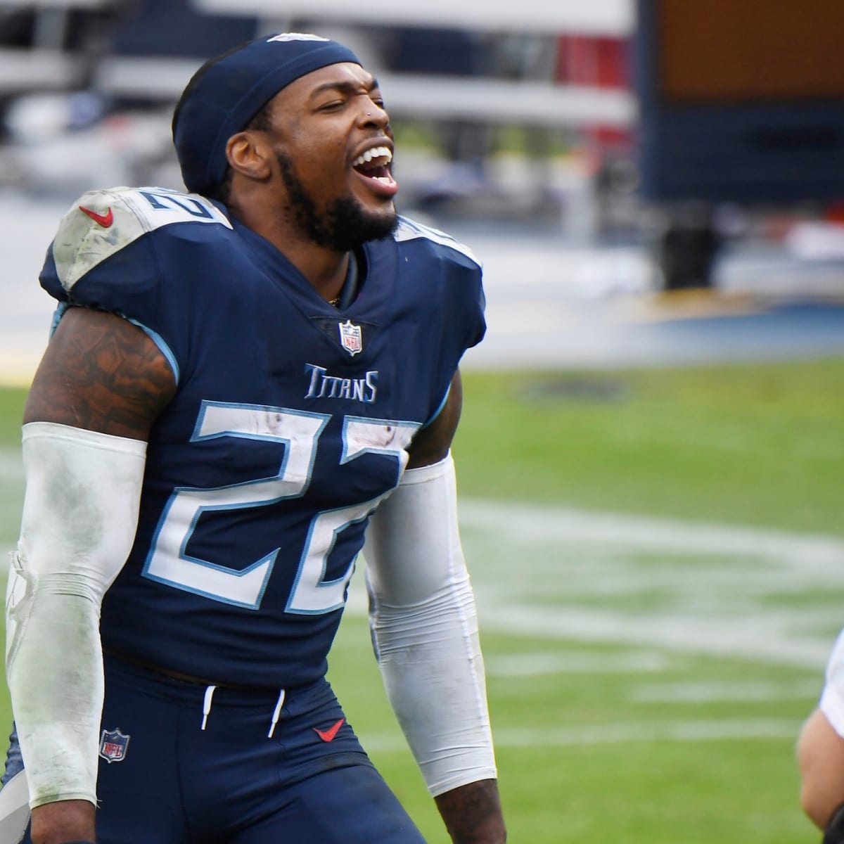 Tennessee Titans running back Derrick Henry's short TD puts AFC ahead  before halftime in second flag football contest