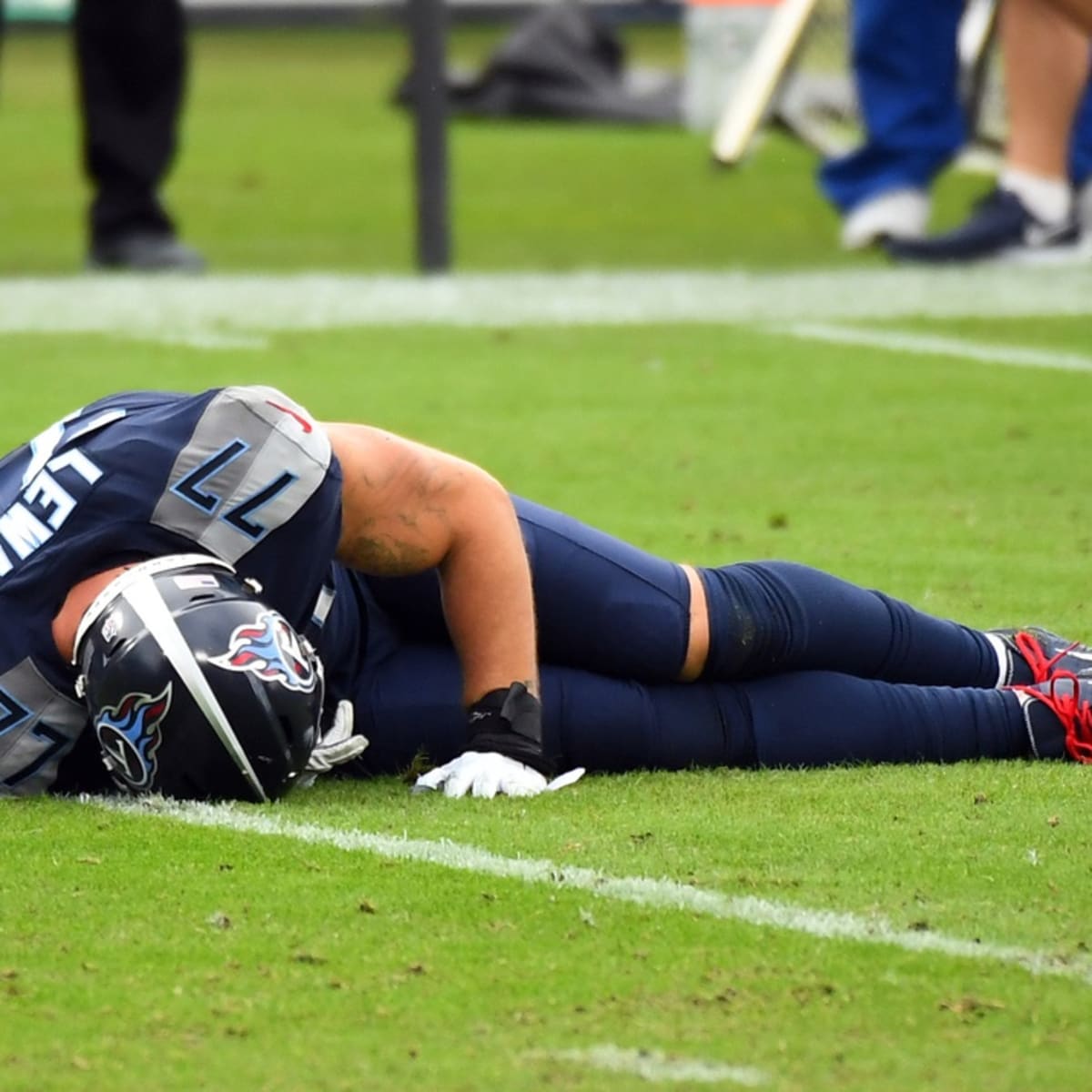 Taylor Lewan carted off with injury in Monday Night Football