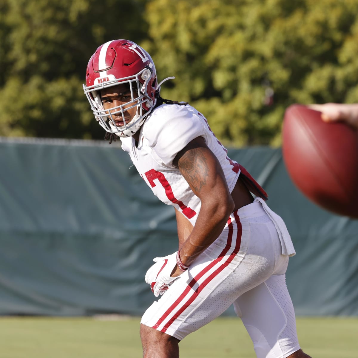 Alabama players react to Jaylen Waddle season-ending injury