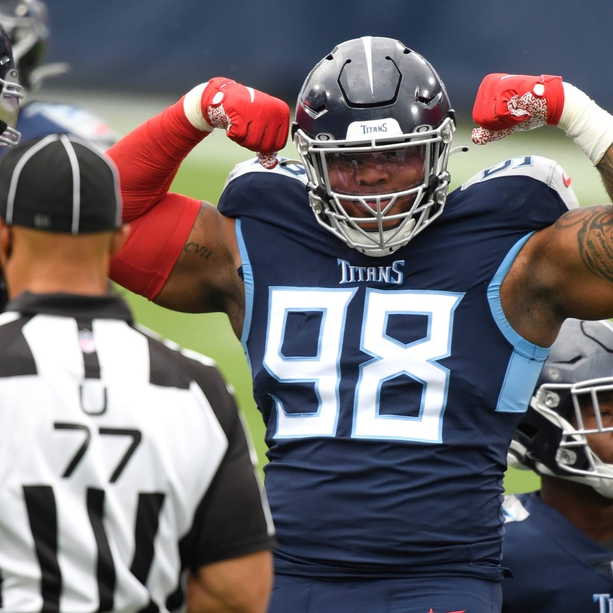 Jeffery Simmons, Tennessee Titan Giving Back to Home