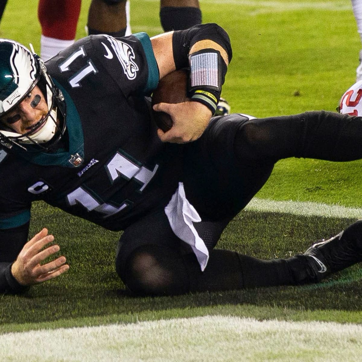 Carson Wentz Is In Freefall, And The Eagles Are Going Down With Him