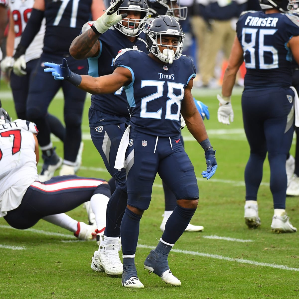 Who is Derrick Henry's backup: A look at Titans RB Jeremy McNichols