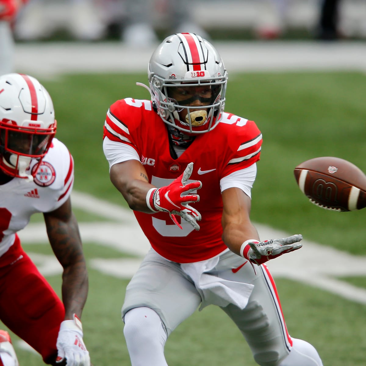 Justin Fields Off to Historic Start with Chris Olave, Garrett Wilson -  Sports Illustrated Ohio State Buckeyes News, Analysis and More